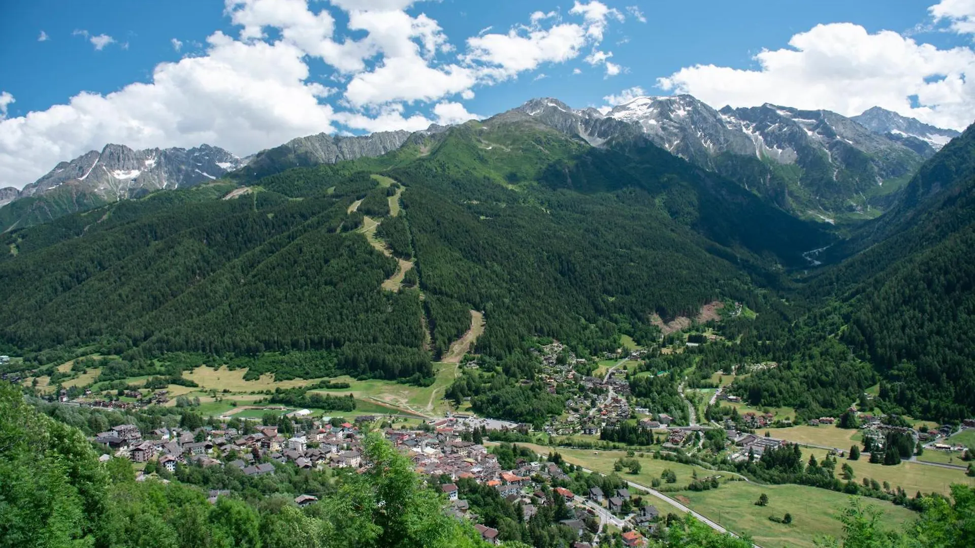 Castelpoggio Luxury Apartment Ponte Di Legno