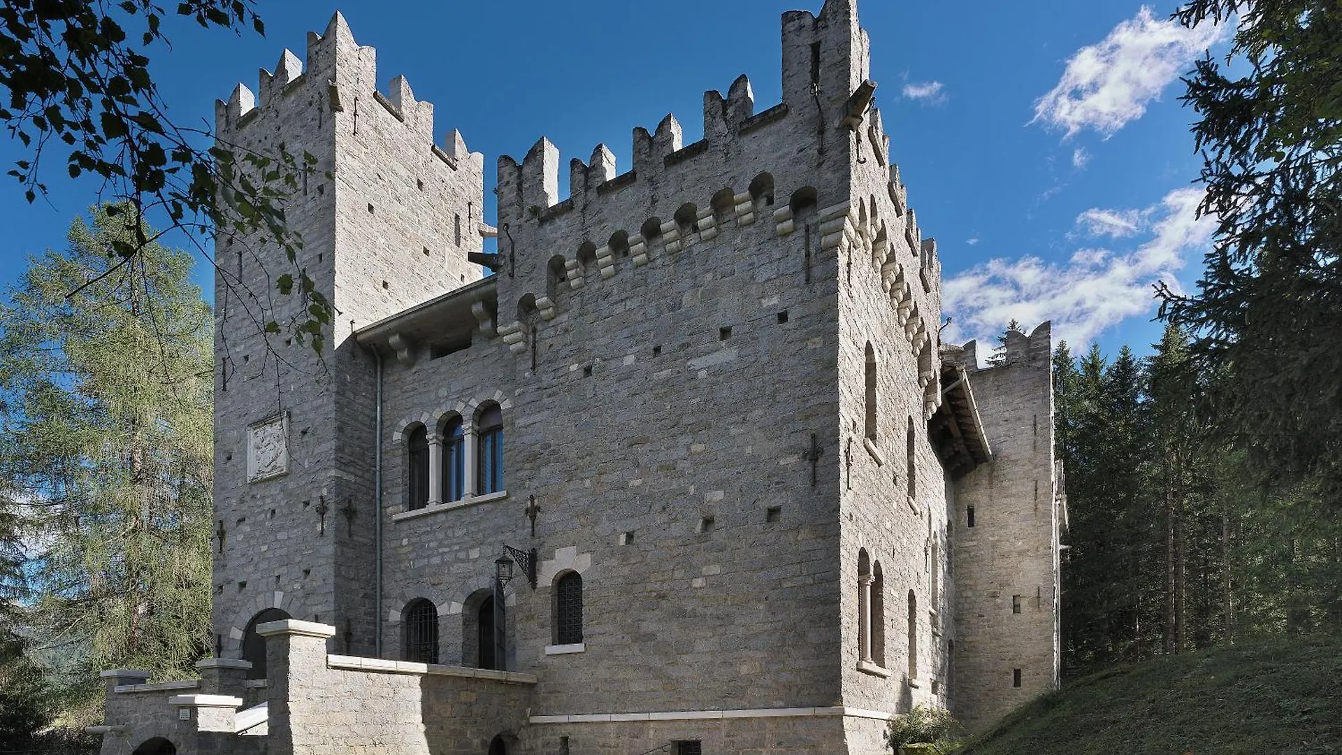 Castelpoggio Luxury Apartment Ponte Di Legno Italy
